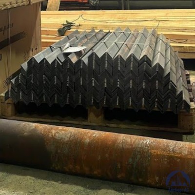 Уголок стальной равнополочный 125х125х16 мм С335 ГОСТ 8509-93 купить в Белгороде